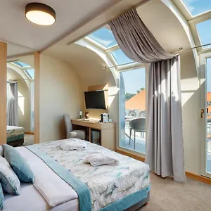4* فندق كليمنت